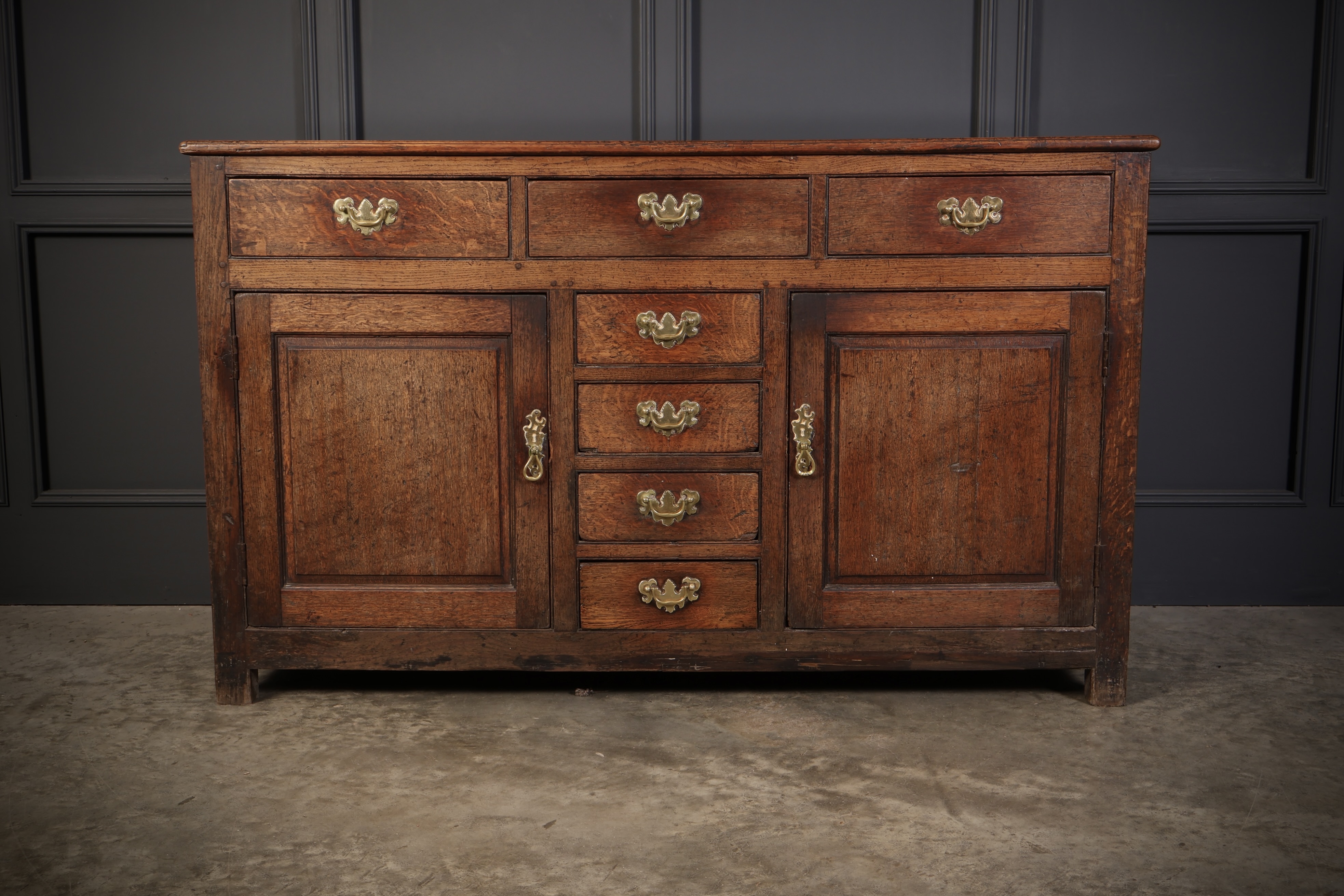 18th Century Country House Oak Sideboard antique sideboard Antique Furniture
